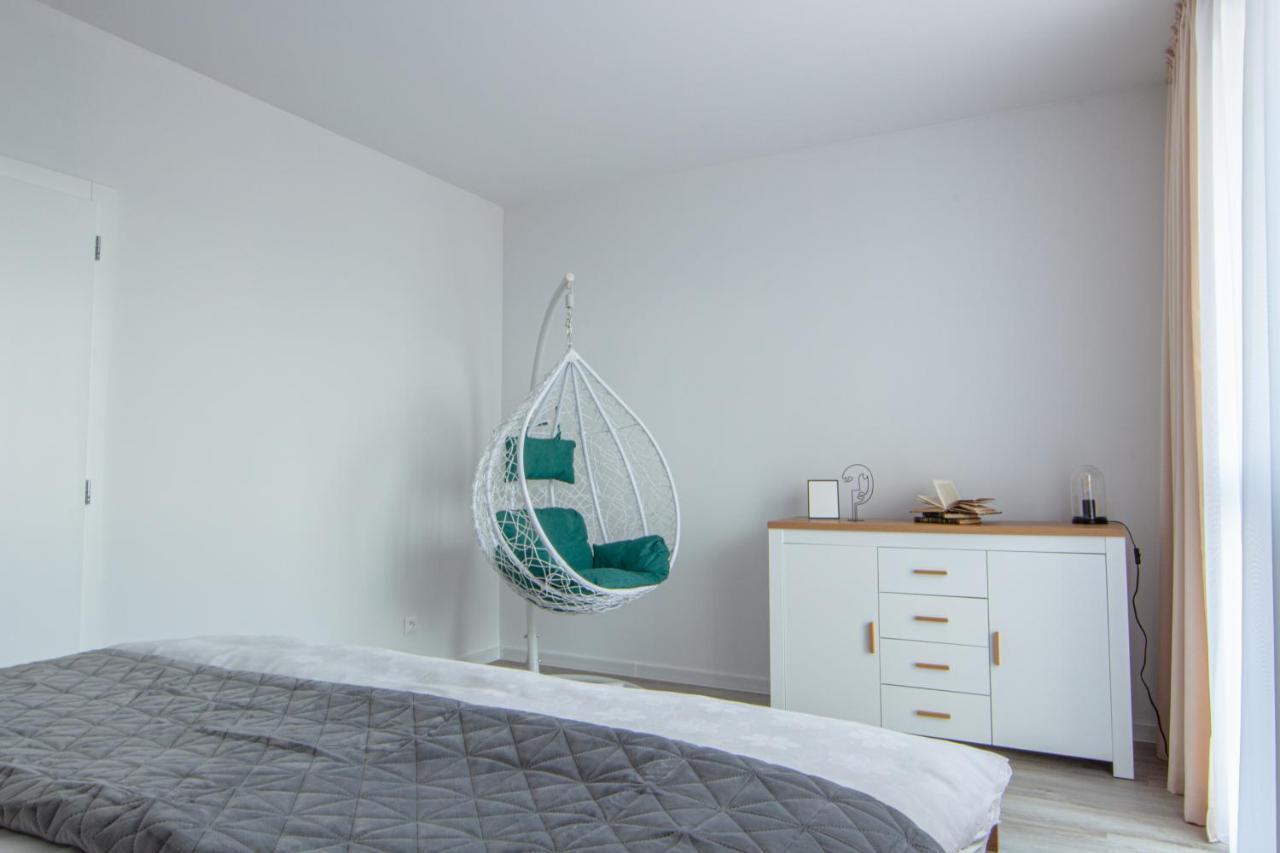 Lawis Apartments Poprad Buitenkant foto